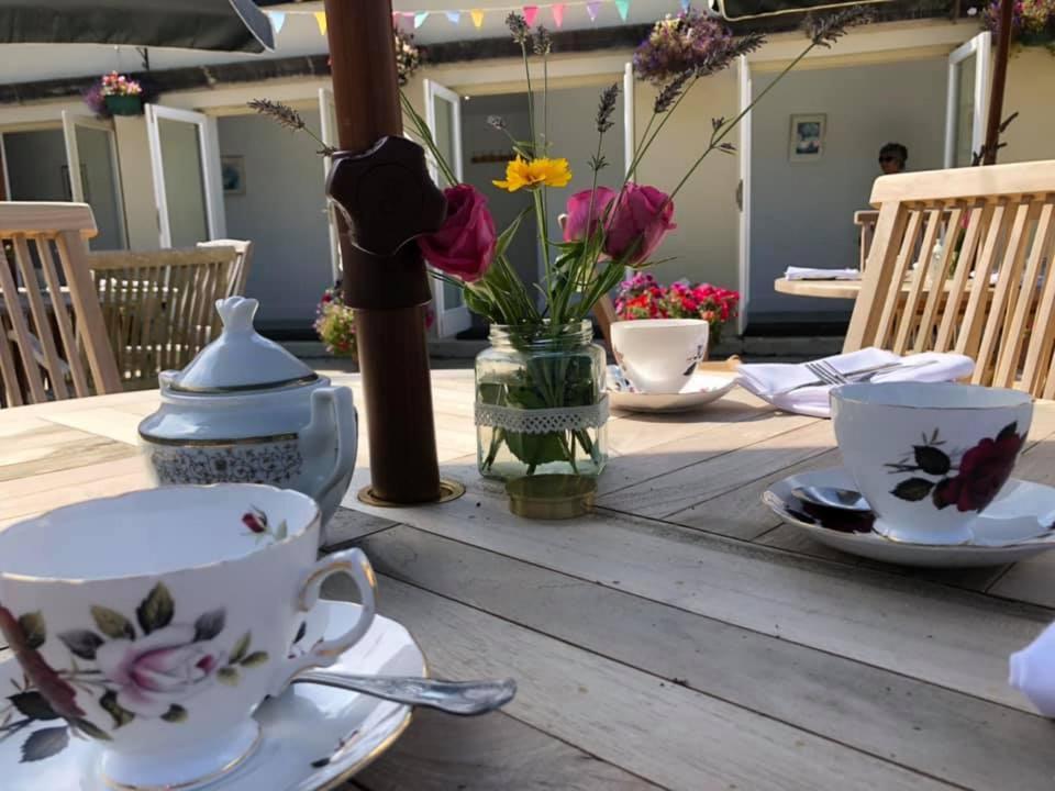 Albert Cottage Hotel East Cowes Buitenkant foto